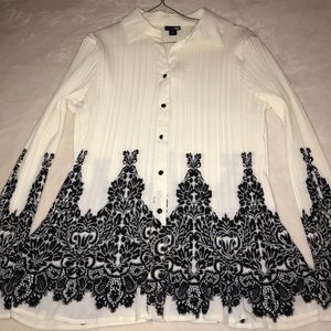 New East 5th Woman Button Down Shirt